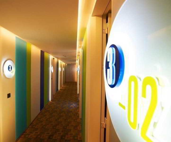 Royal Group Hotel Bo Ai Branch Kaohsiung Bagian luar foto
